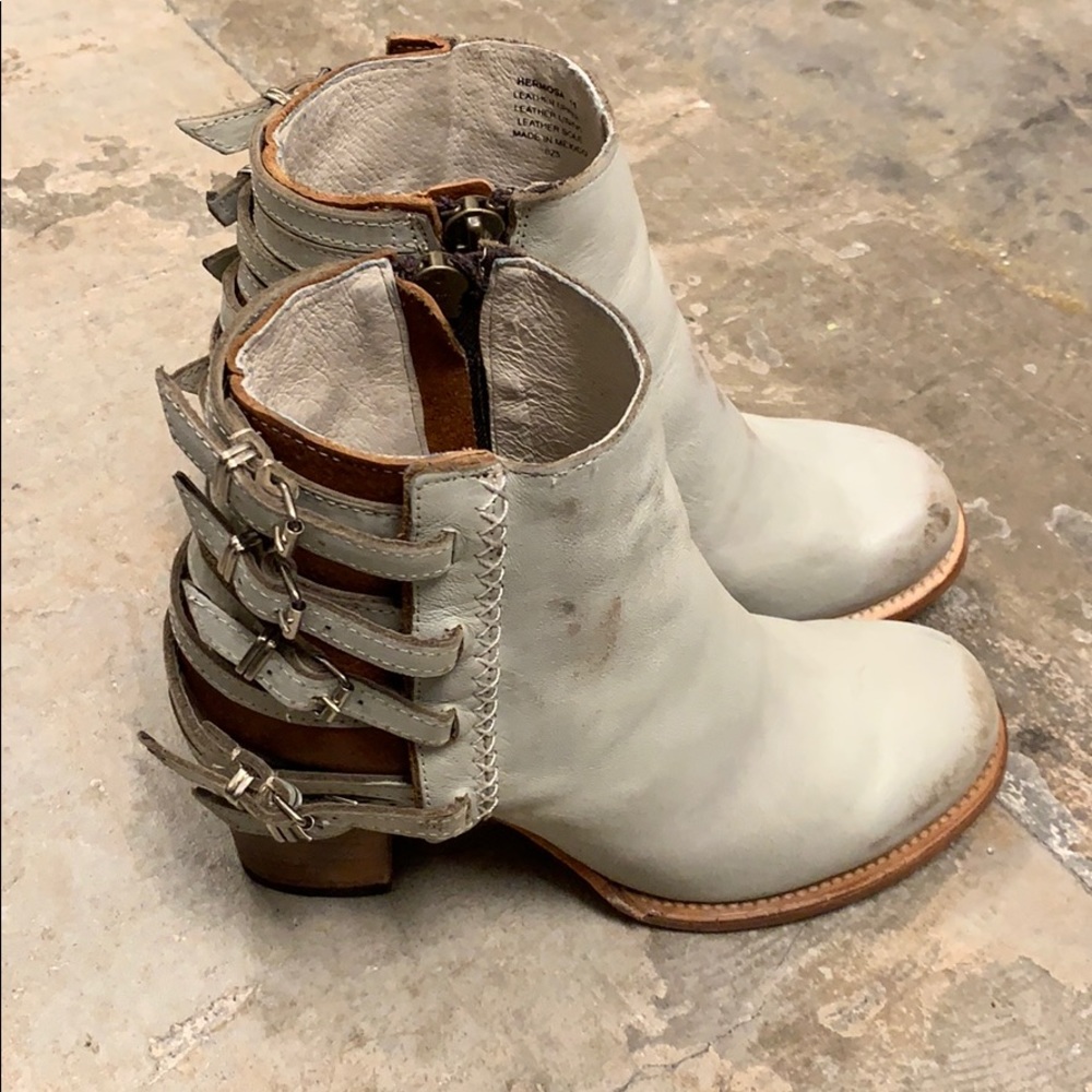 Free Bird Hermosa Ice Booties